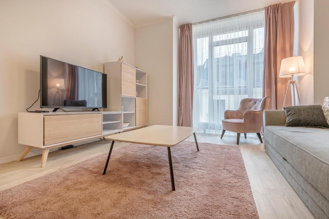 Happy Inn Just Studio, Self Check-In-24X7,Parking-In-The-Underground-Garage Wilno Zewnętrze zdjęcie